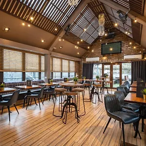 Siberia Bar & Hotel
